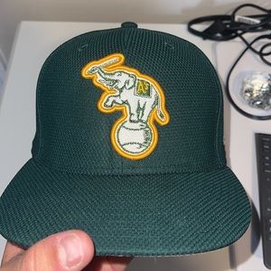 THROWBACK OAKLAND A’s FITTED BASEBALL HAT
